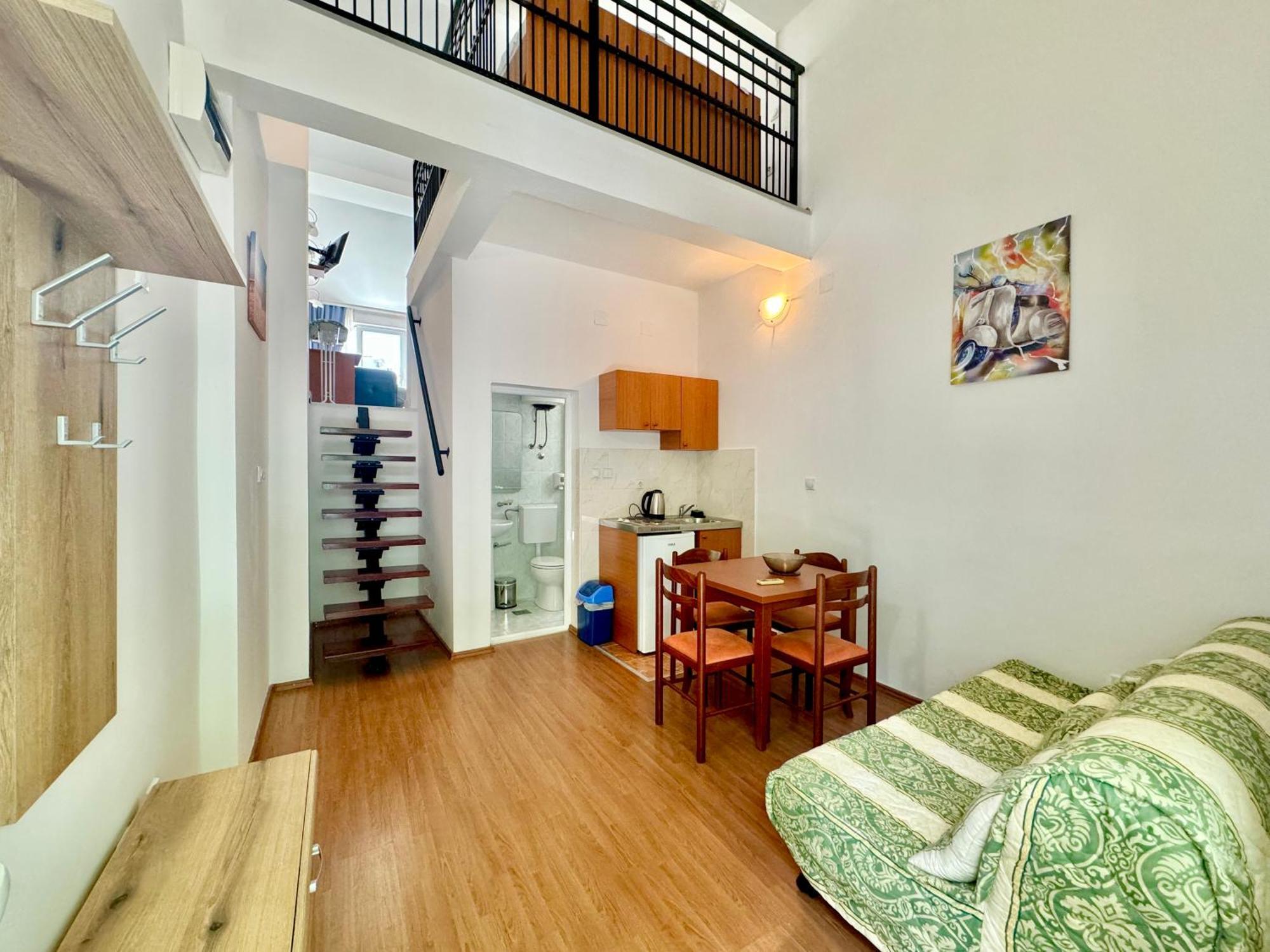 For-A Apartmani Бечичи Экстерьер фото
