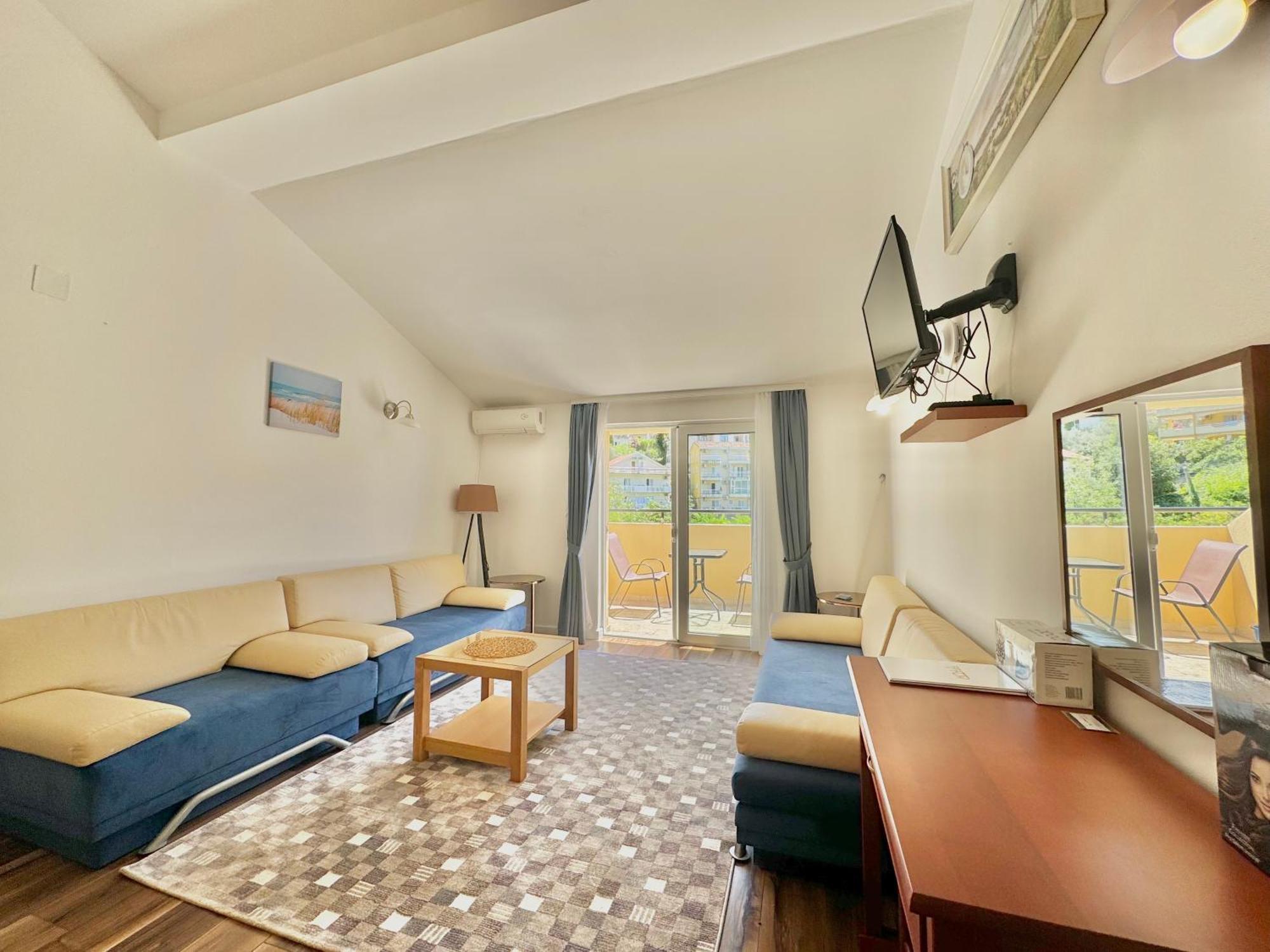 For-A Apartmani Бечичи Экстерьер фото