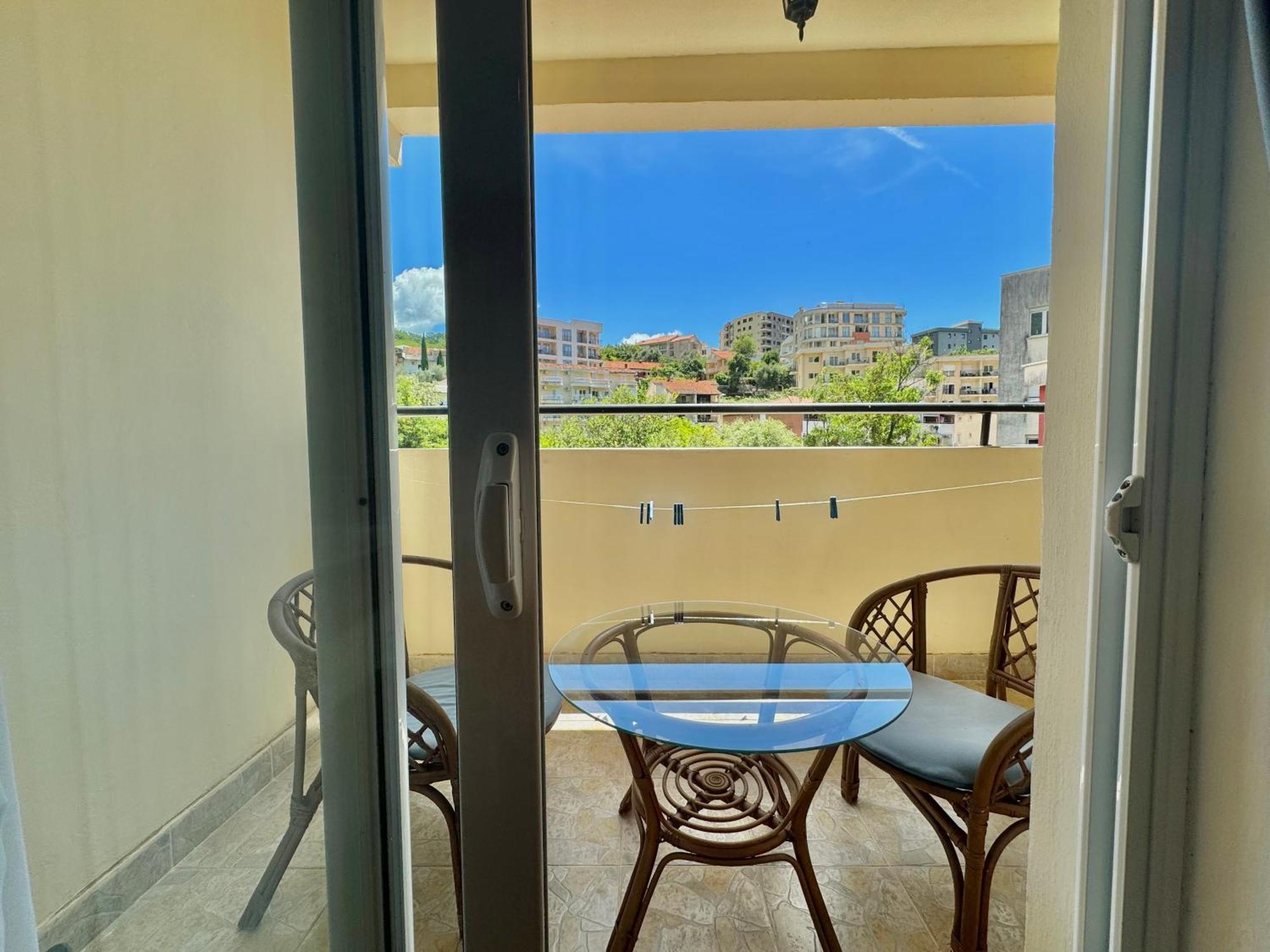 For-A Apartmani Бечичи Экстерьер фото